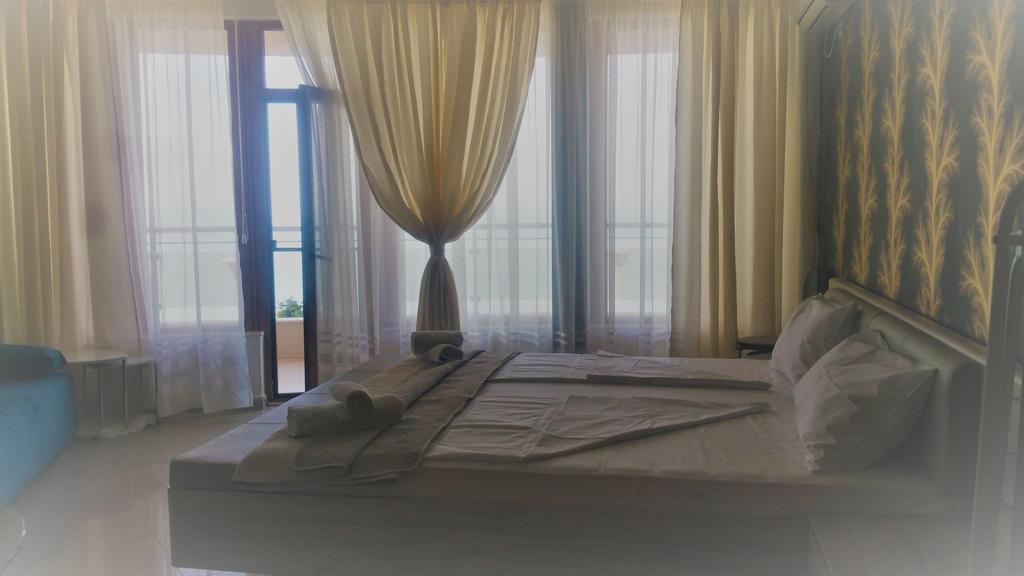 Albatros Private Studio Приморско Экстерьер фото